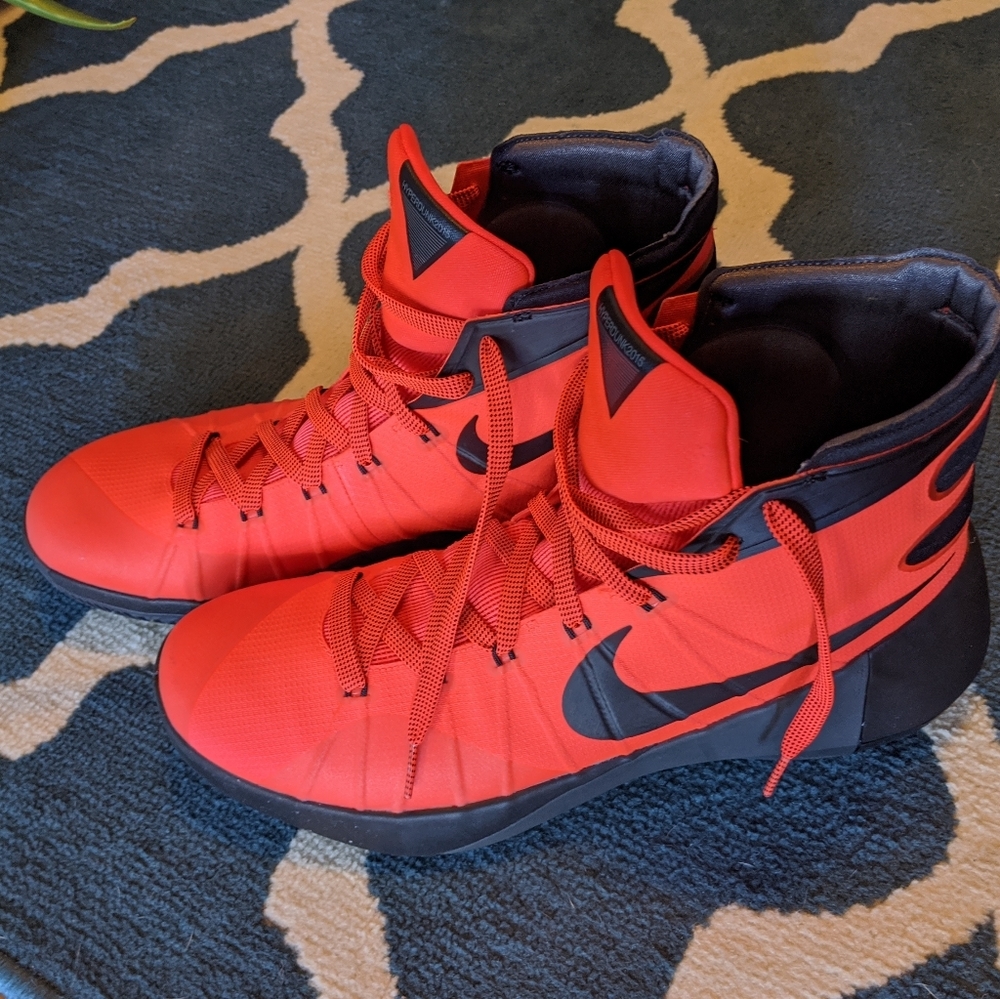Men's Nike Zoom Hyperdunk 2015. Size 13